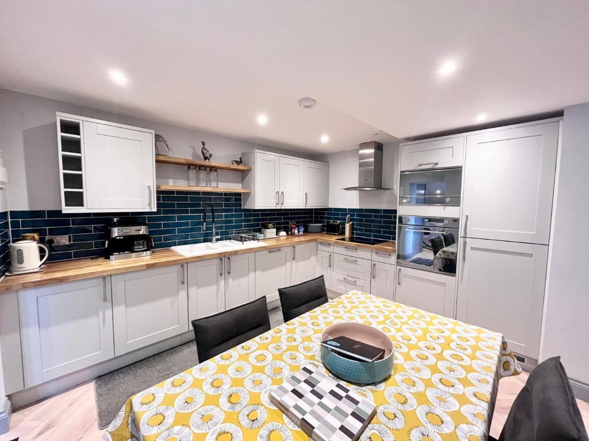 Olivia Rojo Apartment Cromer Bagian luar foto