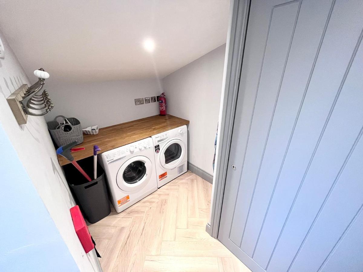 Olivia Rojo Apartment Cromer Bagian luar foto